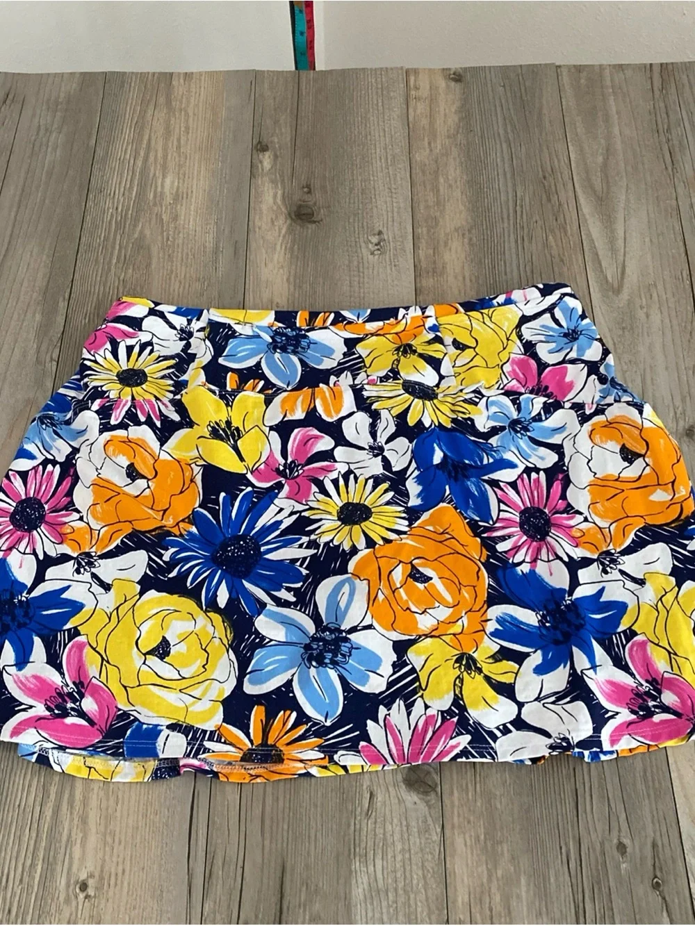 IBKUL Skort Women’s Floral UPF 50+ Athletic Golf Tennis Bursting Color Medium